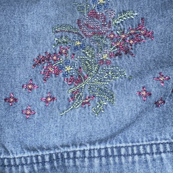 Basic Editions Pull On Drawstring Embroidered Crop Floral Large Blue Jeans - Picture 3 of 6
